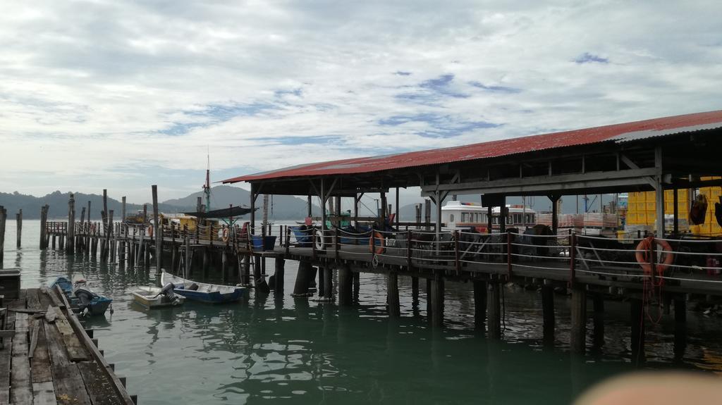 Pangkor Home Sea Village Kampong Sungai Udang Ngoại thất bức ảnh